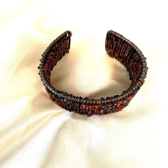 Colorful beaded adjustable cuff bracelet - Picture 3 of 10